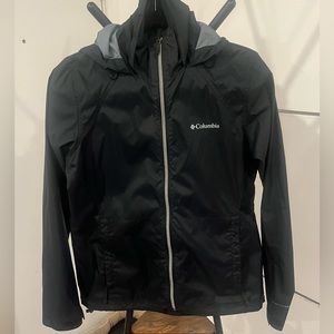 Columbia Womens Switchback raincoat size M